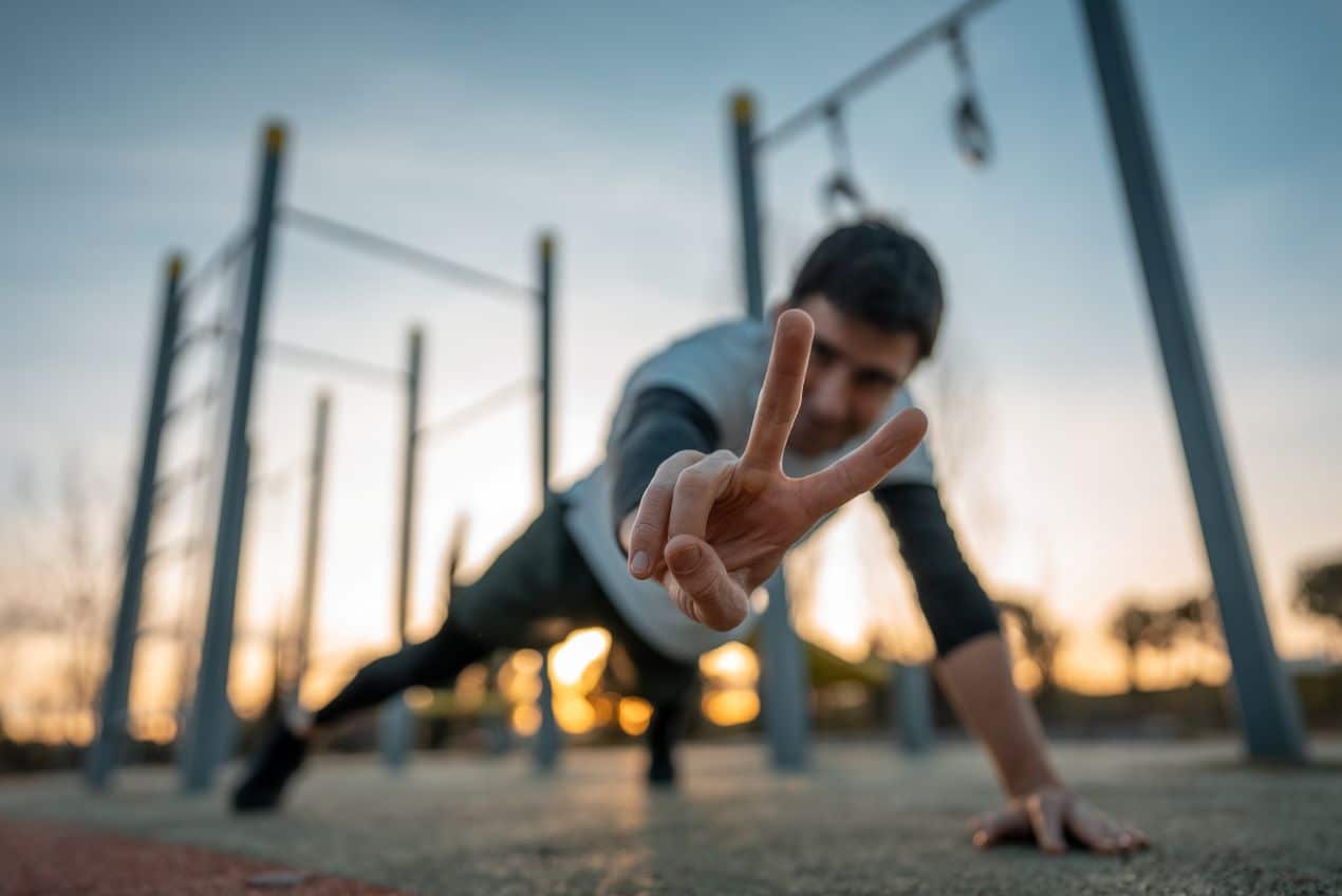 Training ohne Studio: Warum Parks besser als Geräte sind